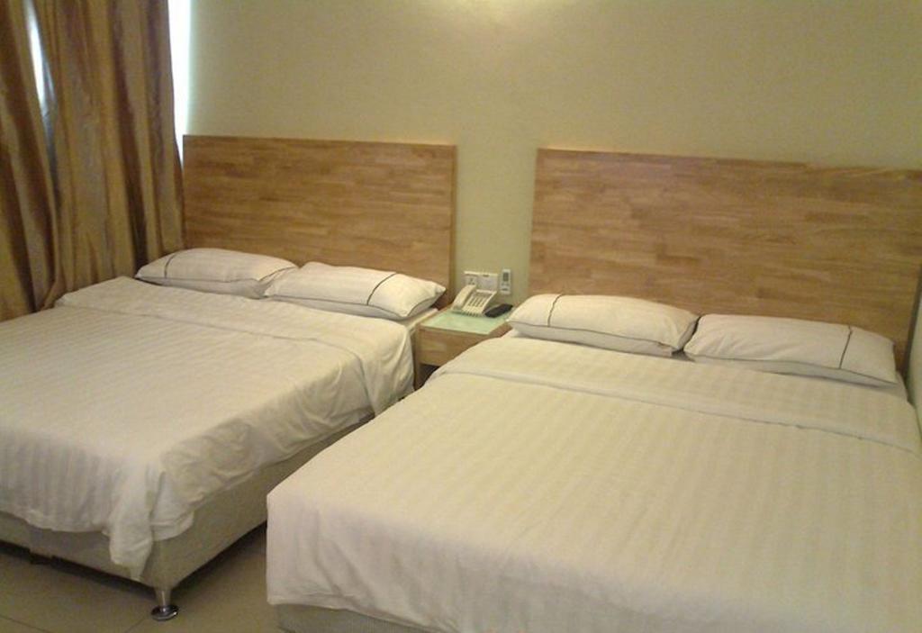 Hotel Desaria Petaling Dzsaja Szoba fotó