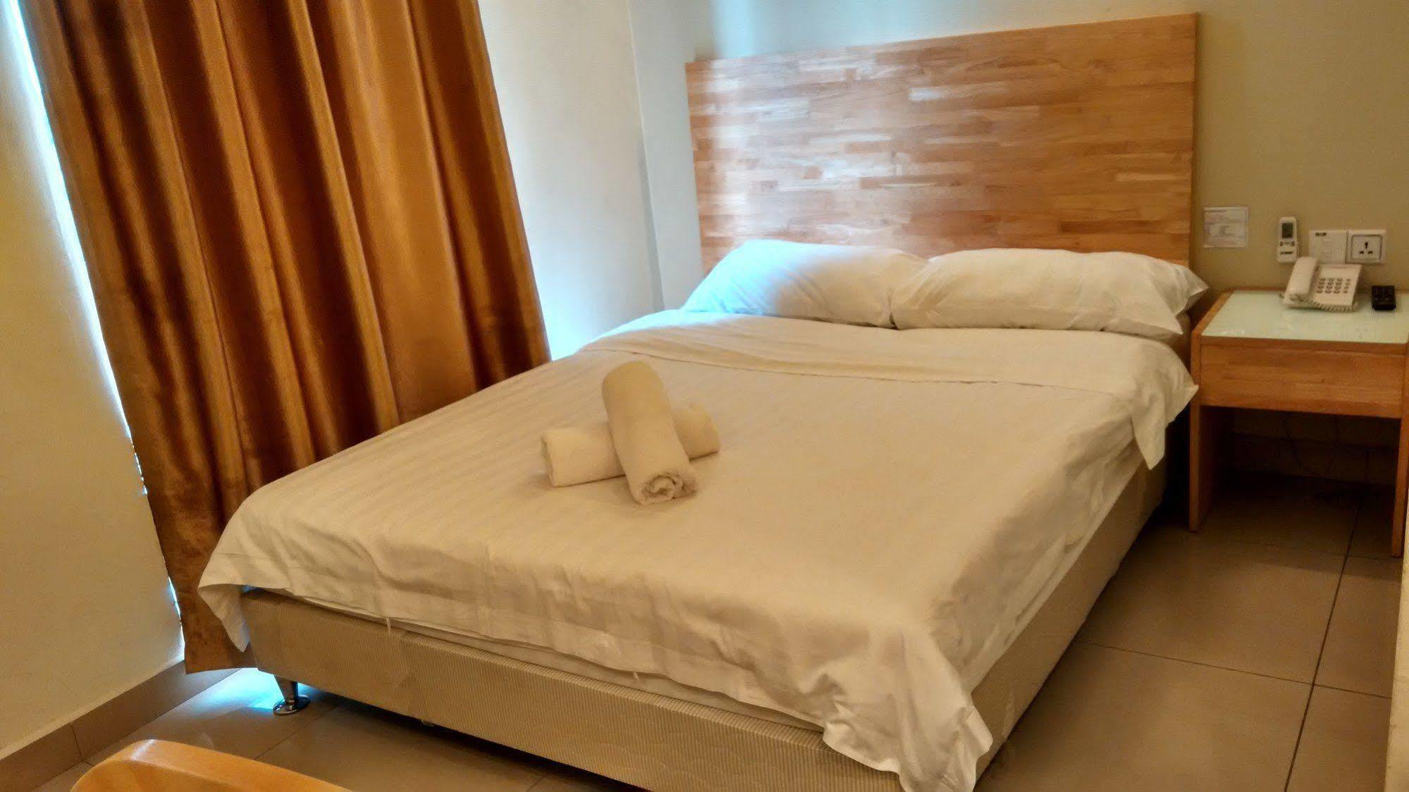 Hotel Desaria Petaling Dzsaja Kültér fotó